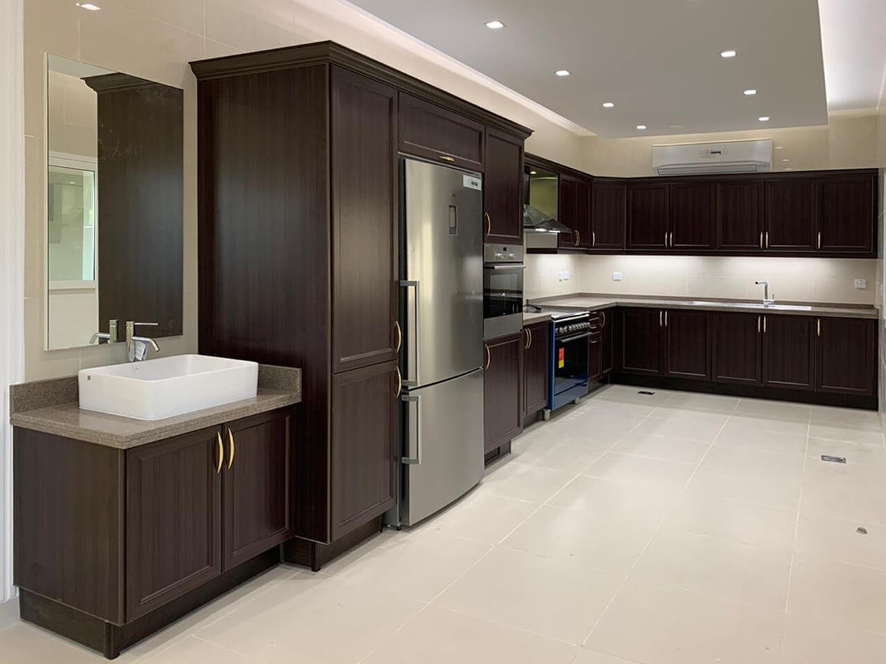 Dark Brown Aluminum Kitchen